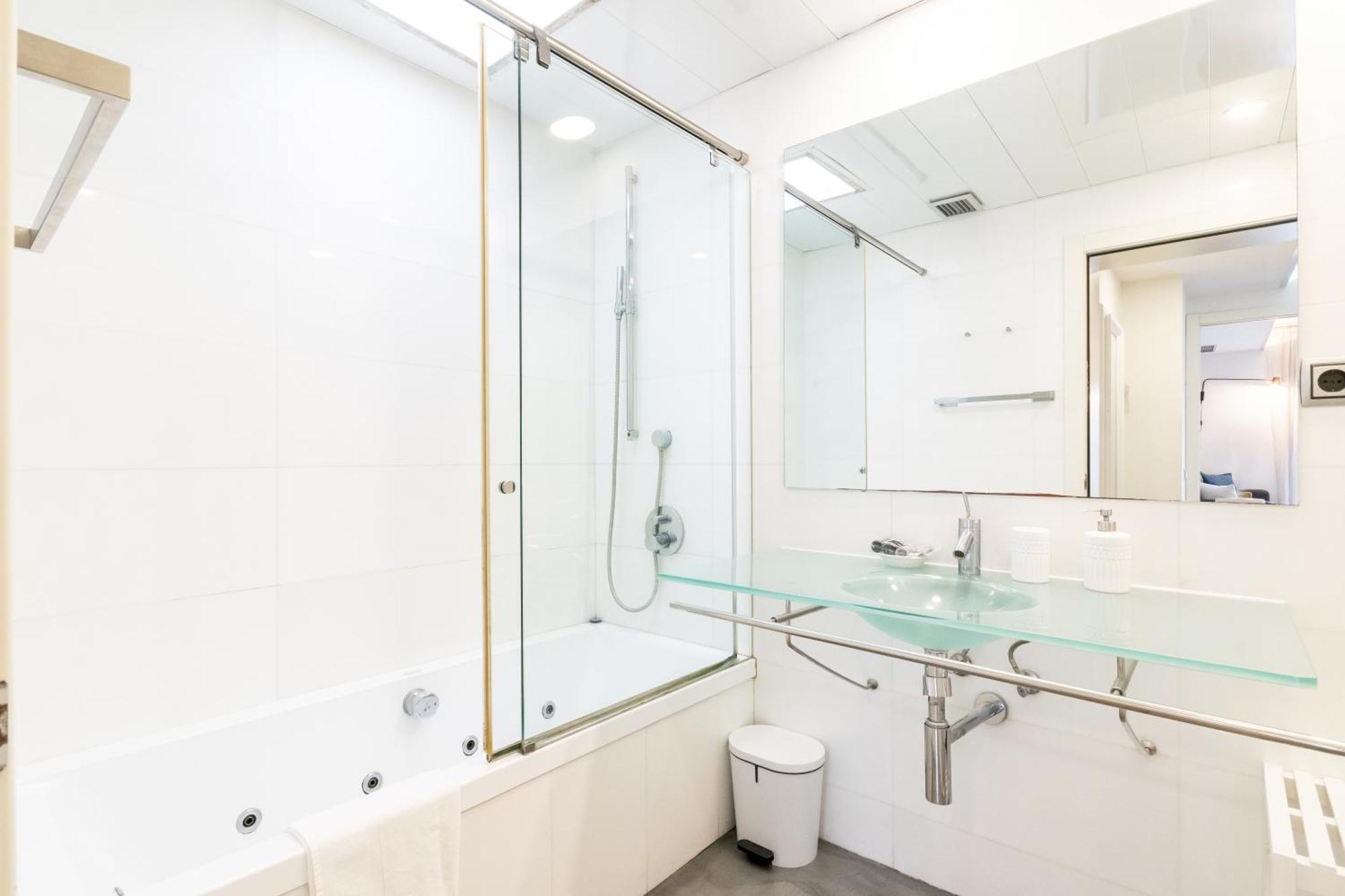 Unique Rentals - Placa Catalunya Central Apartments Barcelona Luaran gambar