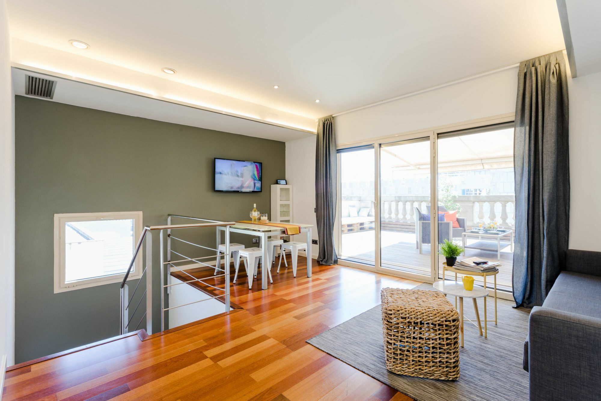 Unique Rentals - Placa Catalunya Central Apartments Barcelona Luaran gambar